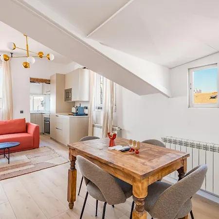 Chueca X Calle Hortaleza 2br 1bh *