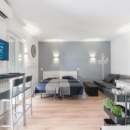 Apartamento ººººra New Atocha Centre Wifi Ac Smarttvºººº Madrid