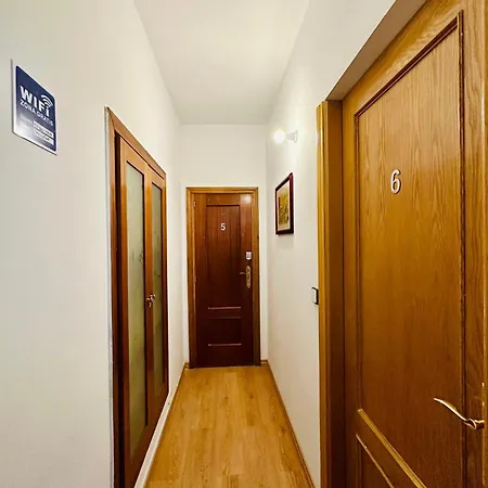 Apartment In Downtown