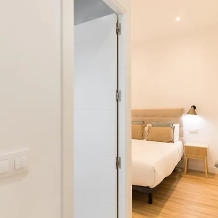 Apartamento Piso En El Corazon De Madrid