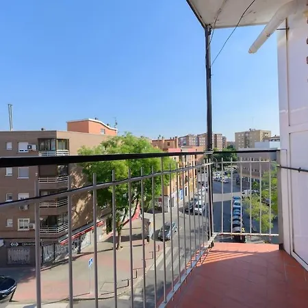 Apartment For Acogedor Temporal En San Isidro Ala68 Madrid