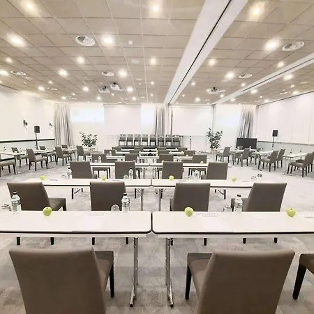 Hotel Novotel Campo De Las Naciones Madryt
