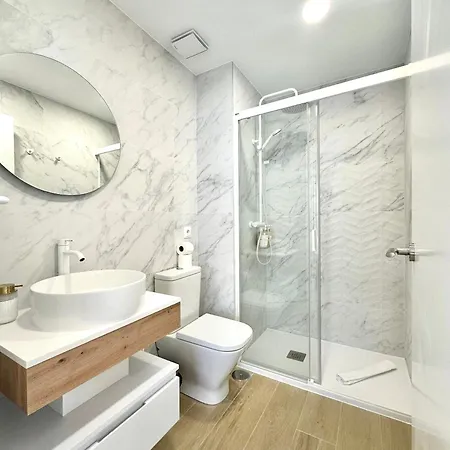 Andres Tamayo Av America Apartamento