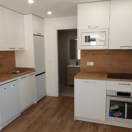 Urban Suites- Nuevo Apartahotel-7 Boutique Full Equiped Madrid
