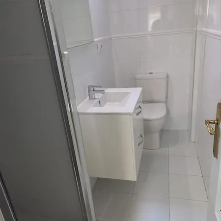 Andres Tamayo Calle, Apartamento En Av America Y Diego De Leon *