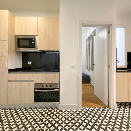 Montaber - La Paz Market Apartment Madrid