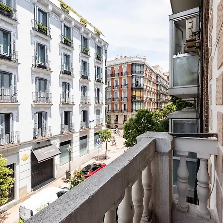 Montaber - La Paz Market Apartment