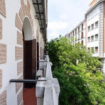 Montaber - La Paz Market Apartment *
