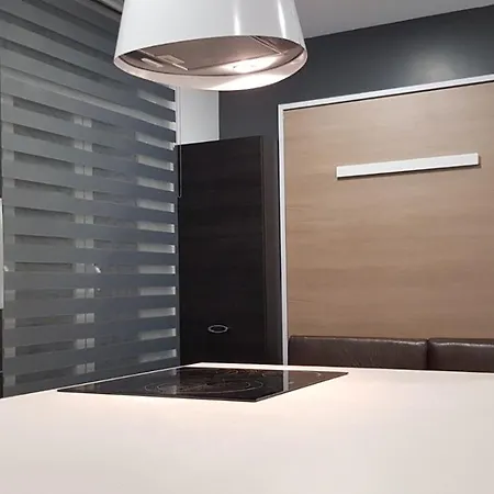 Picasso Callao Wifi Free - Temporada Workers & Stud Apartment *