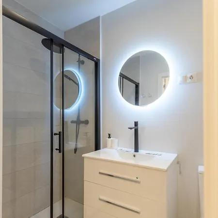 Luxe In Ponzano Madrid