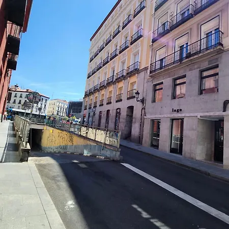 Hermoso Atico En El Centro De *