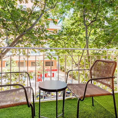 Bernabeu Exclusive En Apartment *