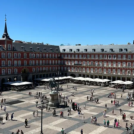Plaza Mayor View * Madrid