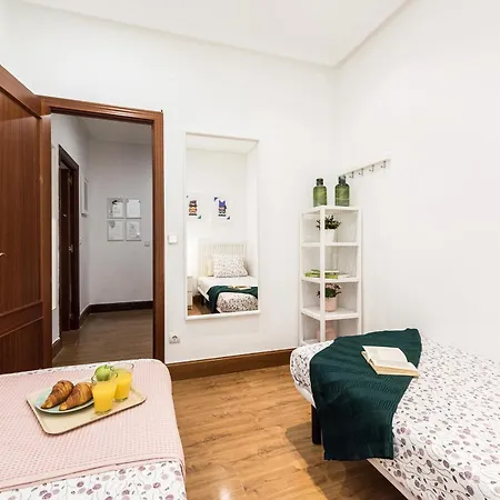 Lujosos En El Centro De Apartment Madrid