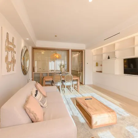 Apartment For Bonito Temporal De Dos En El Barrio Salamanca Vel37