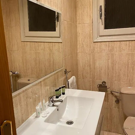 Guest house Encantadoras En La Castellana Madrid