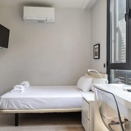 Encanto Y Comfort En De Pilar De Zaragoza Apartamento
