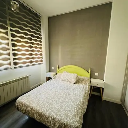 Apartment Amplio Y Comodo Apartamento En Ciudad Lineal