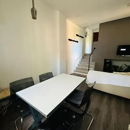 Amplio Y Comodo Apartamento En Ciudad Lineal *