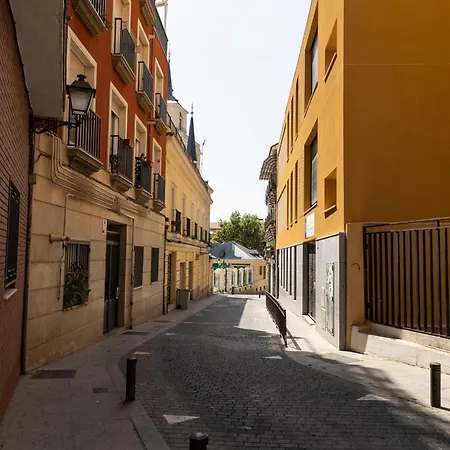 Excelente Familiar Centro Madrid