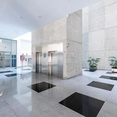 Apartment Oshun Sanchinarro Ii Madrid