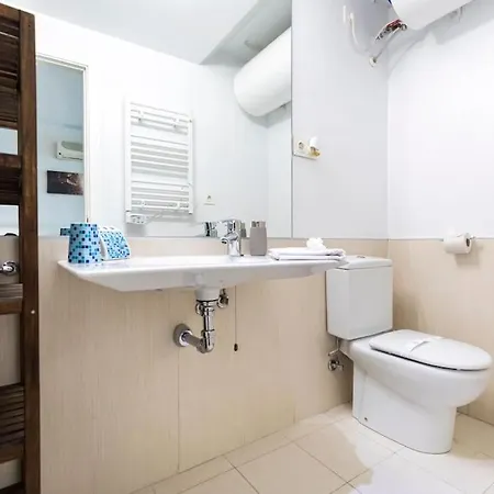 Apartment Oshun Sanchinarro Ii Madrid