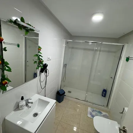 Enjoy The Stars Alondra Guest house Madrid