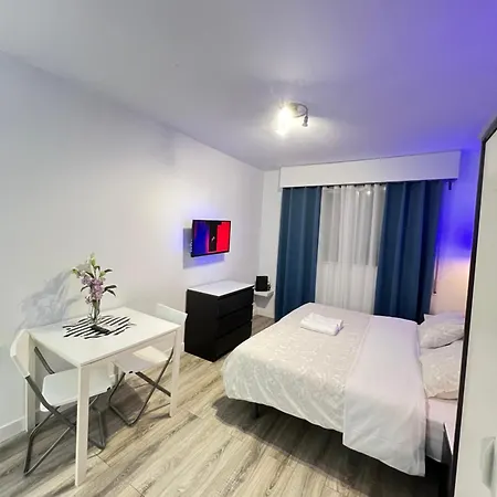 Quiet Apartment *