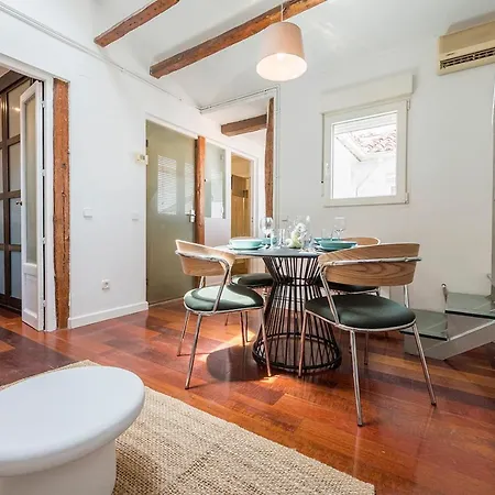 Precioso Apartamento En Plena Calle Fuencarral * Madrid
