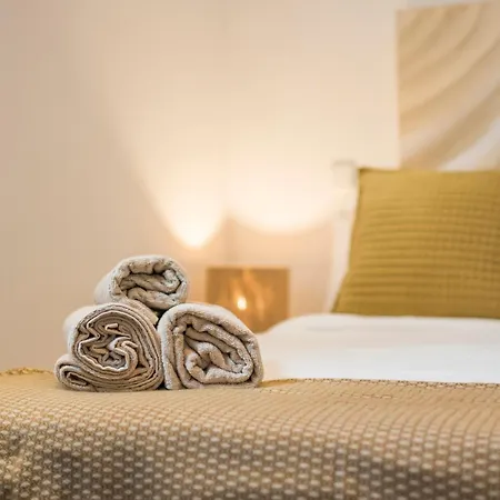Precioso Apartamento En Plena Calle Fuencarral *