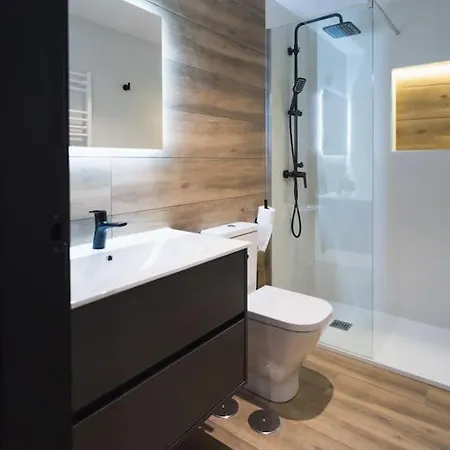 Amazing 2bd 2bth By Madrid4you Apartment Madrid