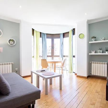 Apartment Adelfas *