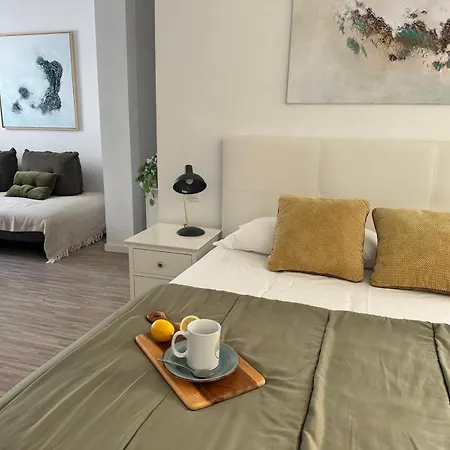 Piso En Pleno Centro De Apartamento *