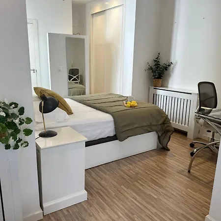 Apartamento Piso En Pleno Centro De *