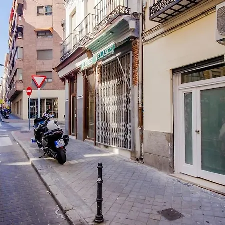 Cool Deluxe Interior Design A 2 Min De Gran Via Apartamento Madrid