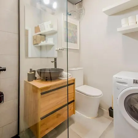 Cool Deluxe Interior Design A 2 Min De Gran Via