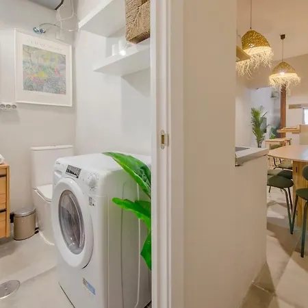 Cool Deluxe Interior Design A 2 Min De Gran Via Apartment