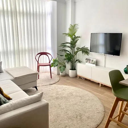 Apartment Encantador Piso En Plaza Castilla By Bebalmy Madrid