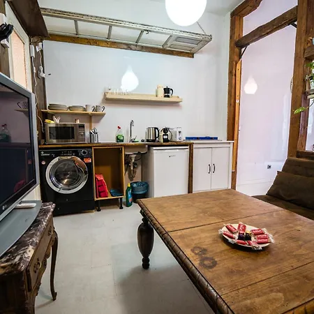 Centrico Estudio En Plaza De Espana By Bebalmy Apartment Madrid