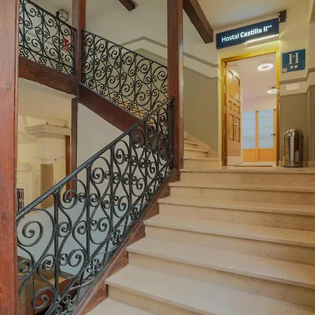 Castilla Ii Puerta Del Sol Guest house 2*