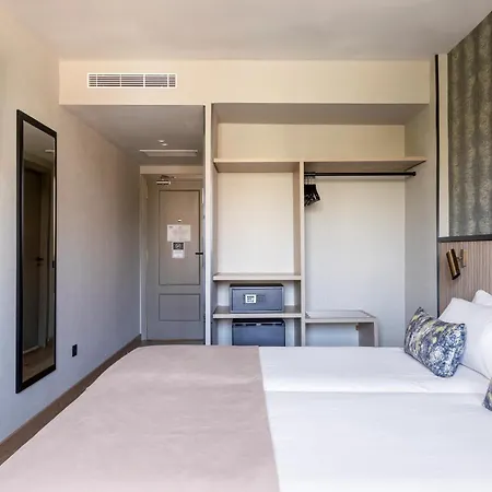 Rafaelhoteles Piramides Madrid