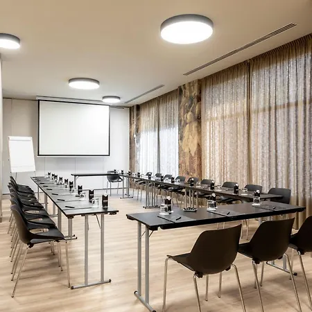 Rafaelhoteles Piramides