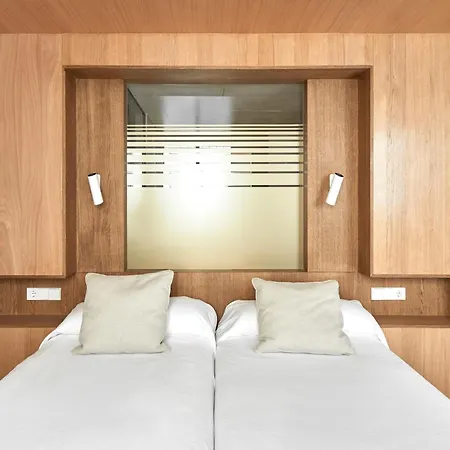 Juan Bravo Aparthotel 2*