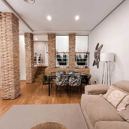 Apartment Impresionante Triplex En Canaleja, Sol Madrid