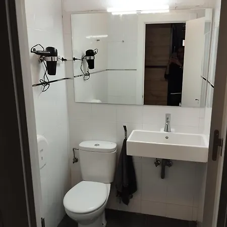 Onefam Hostel Madrid