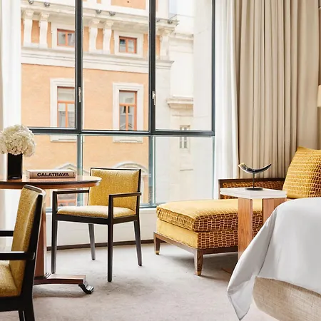 Szálloda Four Seasons 5*