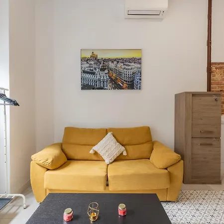 Galileo Apartment *