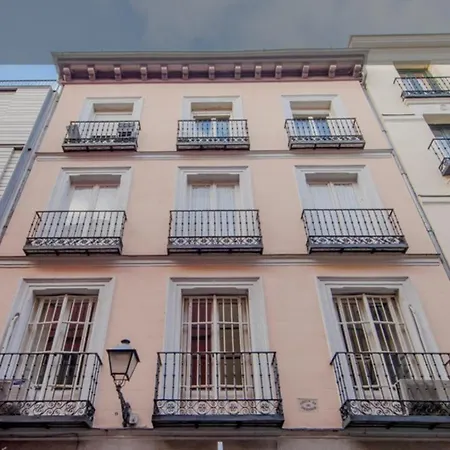 Premium 9pax En Calle Olmo - Centro De E1 * Madrid