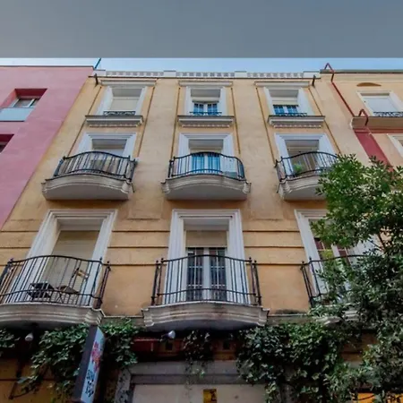 Calle Regueros Loft 3pax En Pleno Chueca * Madrid