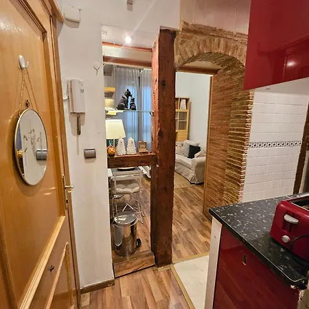 Apartment Pequeno En El Centro De Madrid